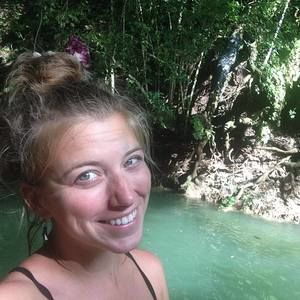 Meet your Posher, Samantha